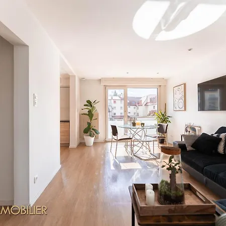 Centre - L'essentiel Apartment *